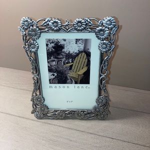 Mason Lane Vintage Flower Frame